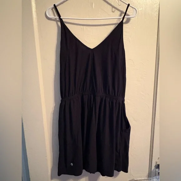 lululemon athletica: Women’s Black Sleeveless Jumpsuit with Waist Tie - Picture 4 of 6